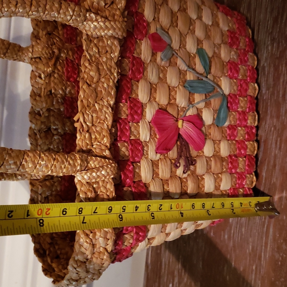 Vintage! 1970's Basket Weave Purse! 2XHost Pick - Picture 7 of 10